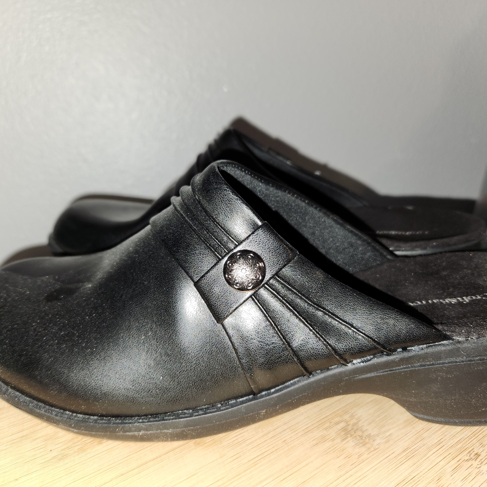 Croft&Barrow Black Slip-On clog. sz 9